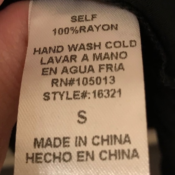 Blouse with Embroidery Detail - Picture 5 of 5